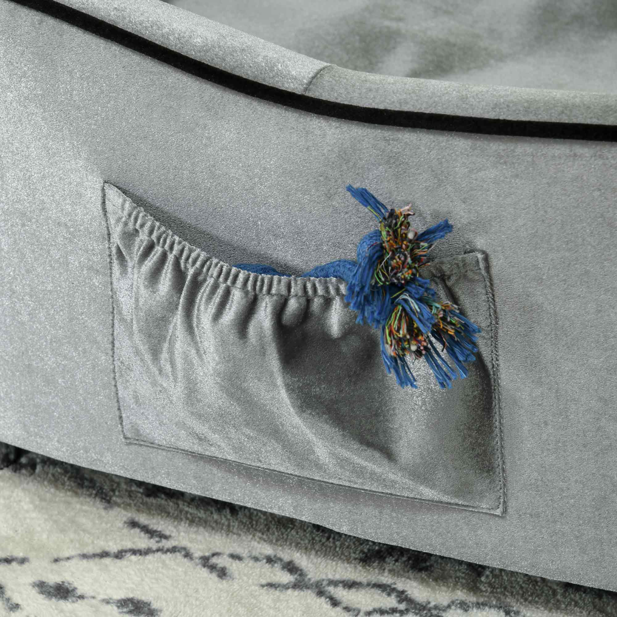 Stylish Pet Sofa & Lounge Bed with Storage Pocket - Ultimate Comfort for Pups!